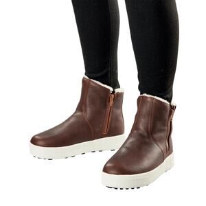 Baffin Women's Liberty Ankle Boot In Brown Size 10